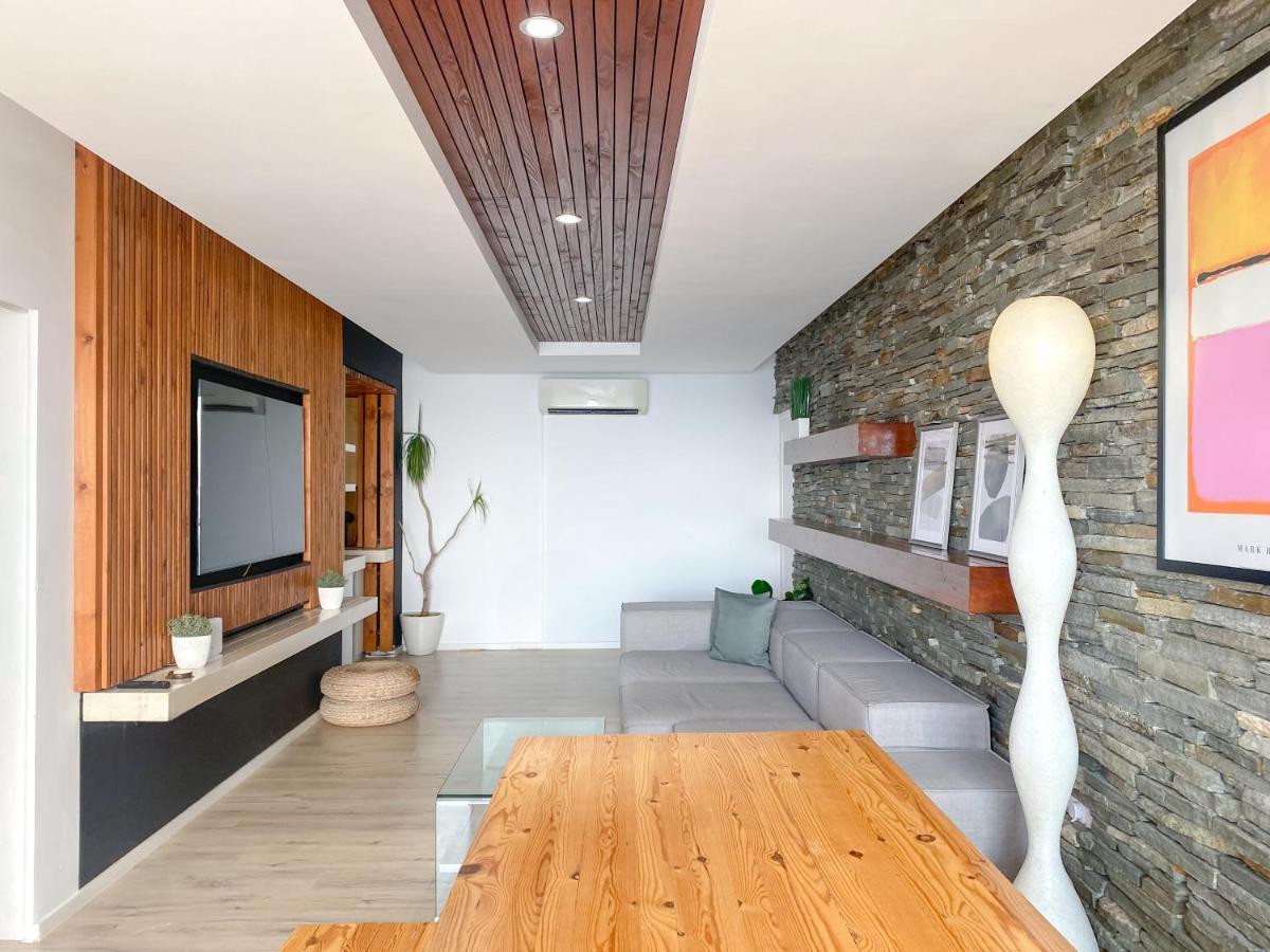 Phaedrus Living: Seaview Luxury Flat Athina Grenada Lägenhet Paphos Exteriör bild