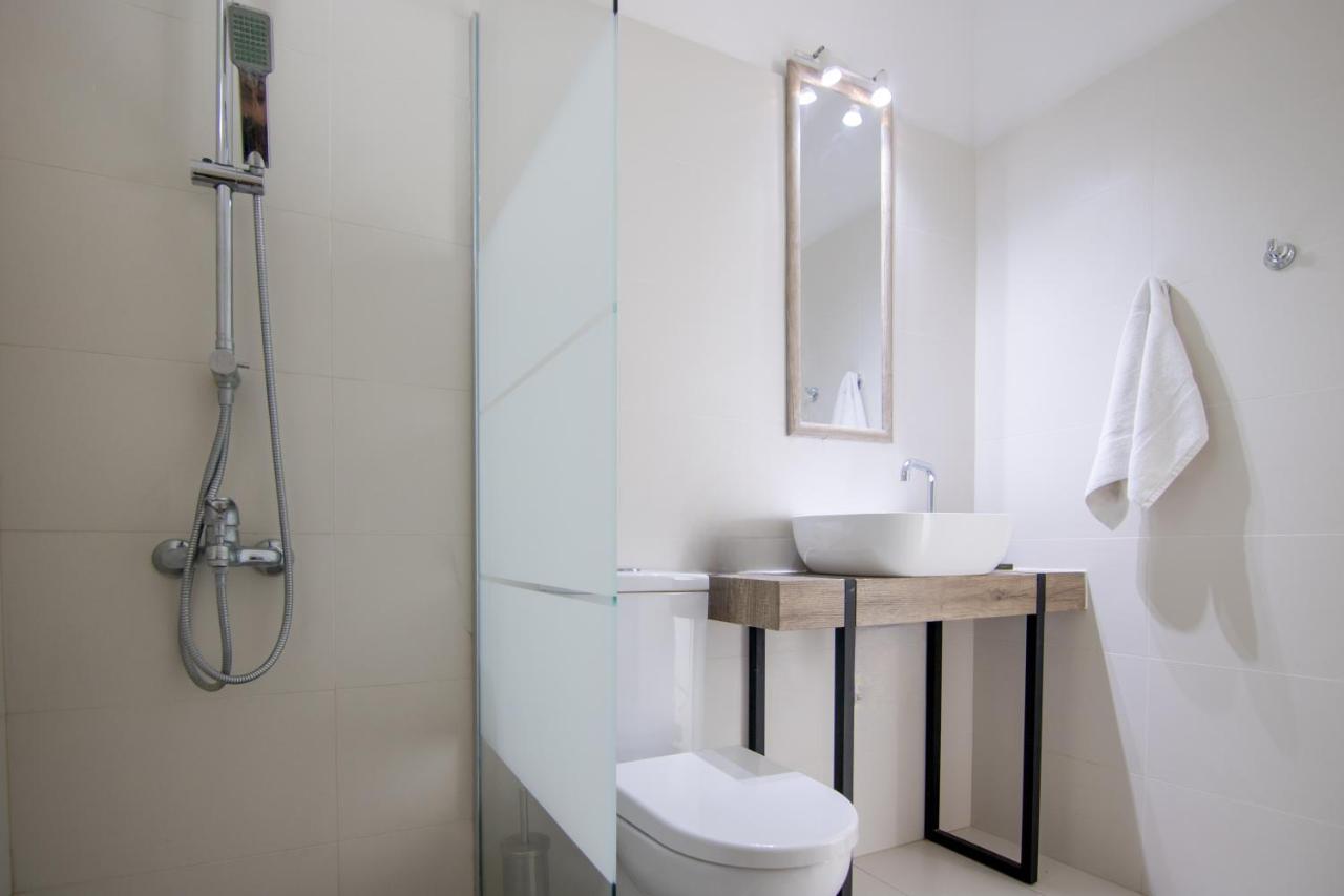 Phaedrus Living: Seaview Luxury Flat Athina Grenada Lägenhet Paphos Exteriör bild